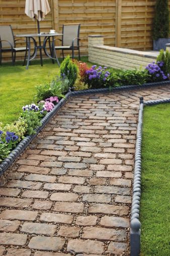 Picture of Antique Rope Top Garden Edging 465mm x 170mm x 50mm Midnight Blue (Pack of 52)
ED6031105