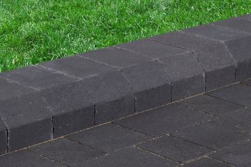 Picture of Savanna Standard Kerb 130mm x 160mm x 250mm Charcoal (Pack of 108)
PV1470500