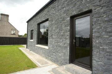 Picture of New Black Z Stone Corners (Pack of 2)
BTSNEWBLKCORNER