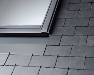 Picture of Velux 940mm x 1600mm Recessed 8mm Slate Flashing Including BDX Collar
EDN PK10 2000